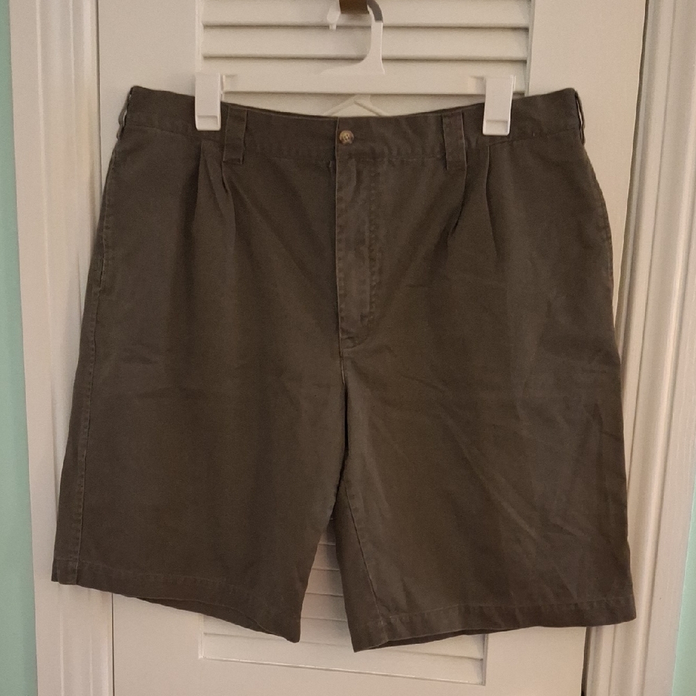 RC1848 Raider Jeans Company Classic Size 42 Olive Green Men's Flat Front Shorts
